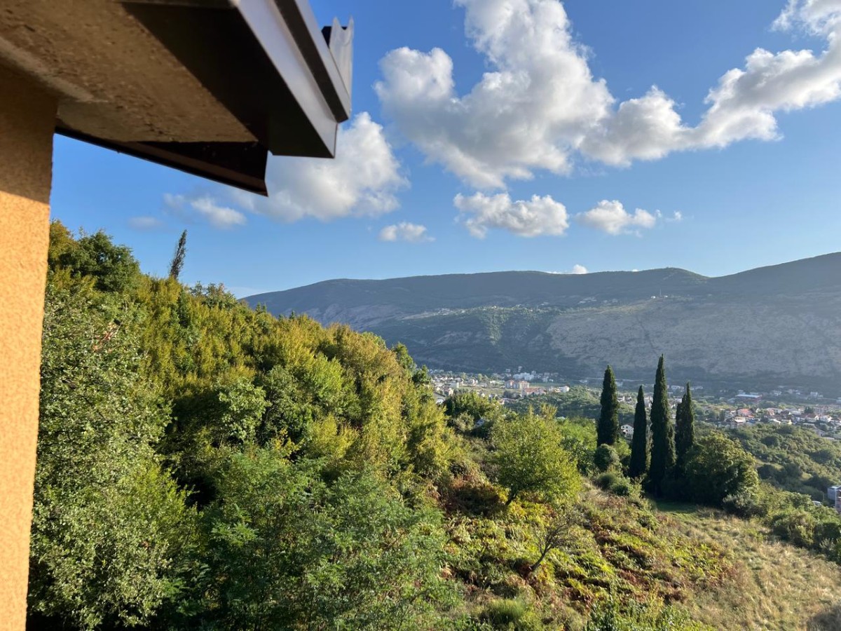 Renovated Three-Level House with Green Views, Sušćepan, Herceg Novi